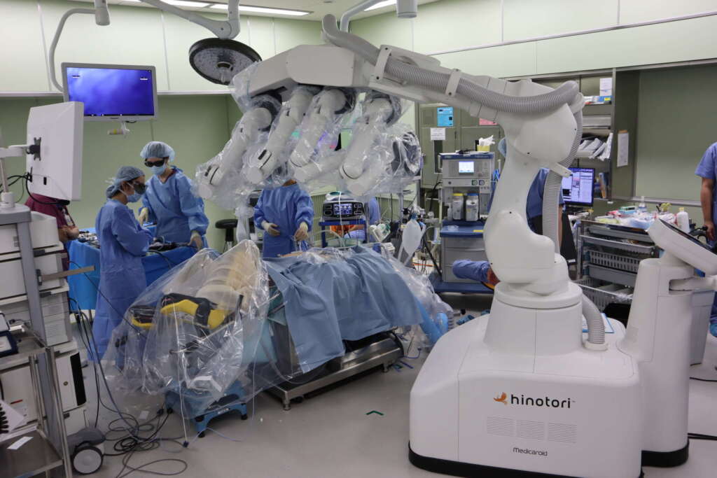 消化器外科で「hinotori」によるロボット支援下手術を開始しました